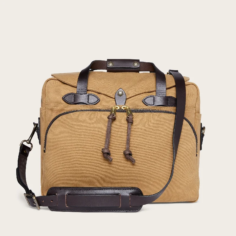 Briefcases with built-in charging portsRUGGED TWILL PADDED COMPUTER BAG