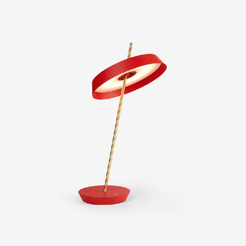 Retro Lava Lamps Inspired by 70s Decor StylesPoldina Table Lamp