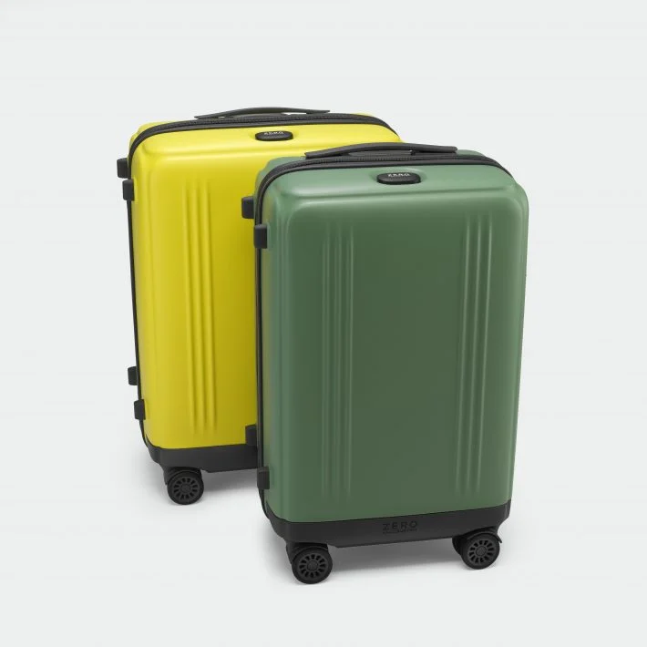 Zero Halliburton Edge Lightweight Polycarbonate International Carry-On 80020
