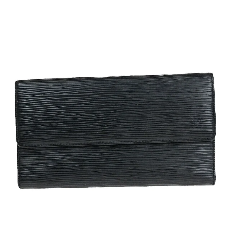Money clips for women with sleek designsLouis Vuitton International Leather Wallet (Pre-Owned) Money clips for women with sleek designsLouis Vuitton International Leather Wallet (Pre-Owned)