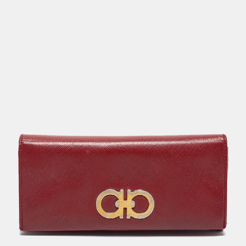 Slim money clips for minimalist walletsSalvatore Ferragamo Red Leather Double Gancio Continental Wallet Slim money clips for minimalist walletsSalvatore Ferragamo Red Leather Double Gancio Continental Wallet