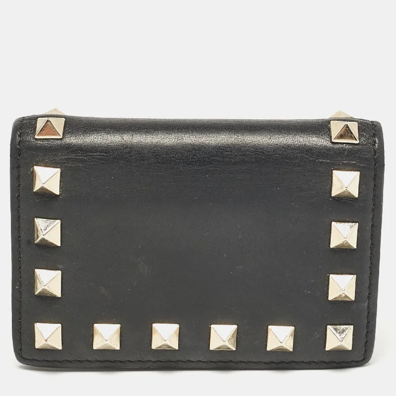 Money clips vs traditional walletsMoney clips vs traditional walletsMoney clips vs traditional walletsValentino Black Leather Rockstud Card Case Money clips vs traditional walletsMoney clips vs traditional walletsMoney clips vs traditional walletsValentino Black Leather Rockstud Card Case