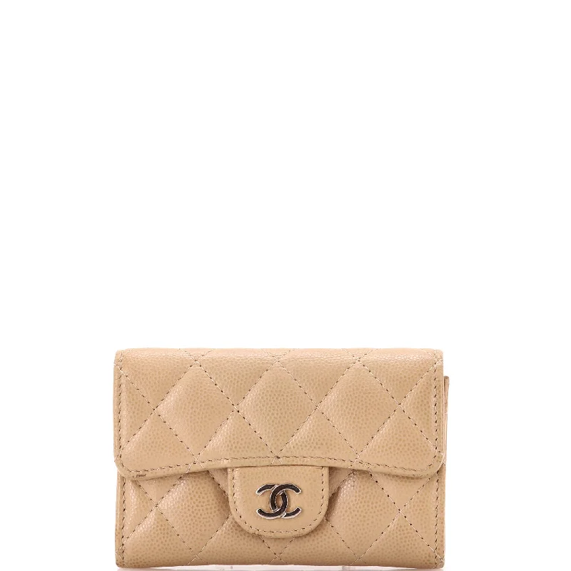 Money clips for women with sleek designsCC Gusset Classic Flap Wallet Quilted Caviar Small Money clips for women with sleek designsCC Gusset Classic Flap Wallet Quilted Caviar Small