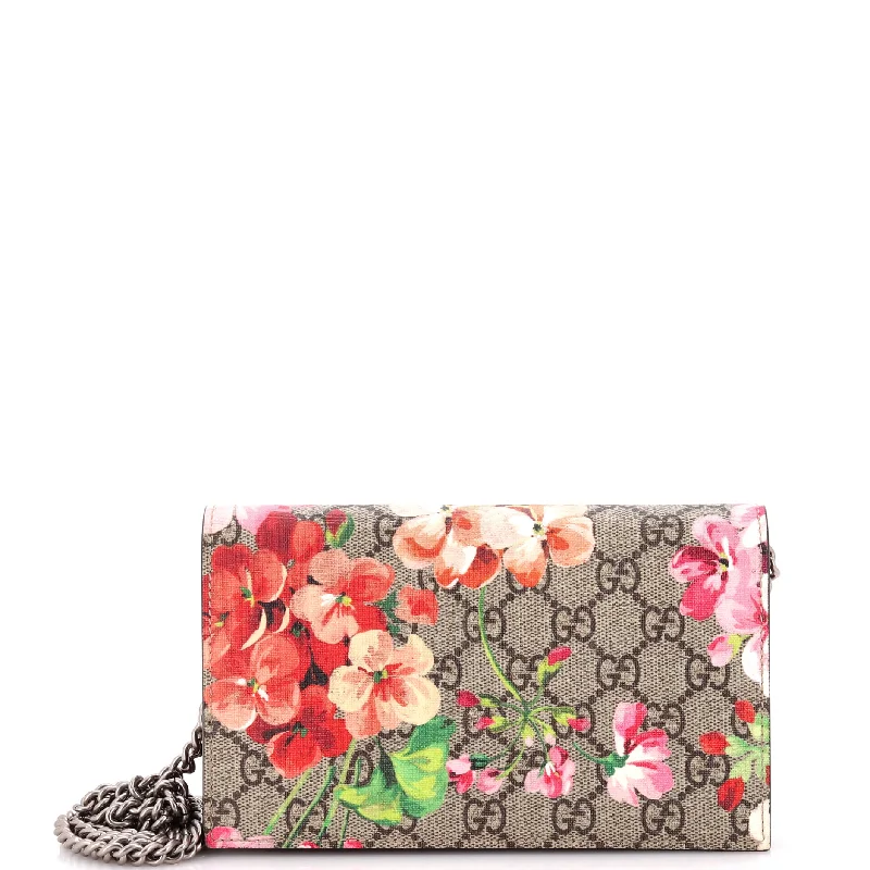How to choose the right money clipChain Wallet Blooms Print GG Coated Canvas