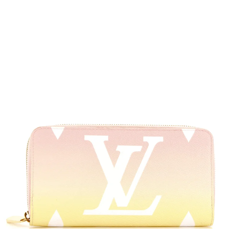How to clean and maintain metal money clipsZippy Wallet Spring in the City Monogram Giant Canvas How to clean and maintain metal money clipsZippy Wallet Spring in the City Monogram Giant Canvas