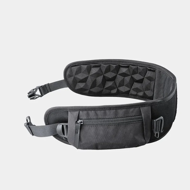 Travel bag with a detachable toiletry pouch for convenienceAlpaka Waist Strap - Black VX42 Travel bag with a detachable toiletry pouch for convenienceAlpaka Waist Strap - Black VX42