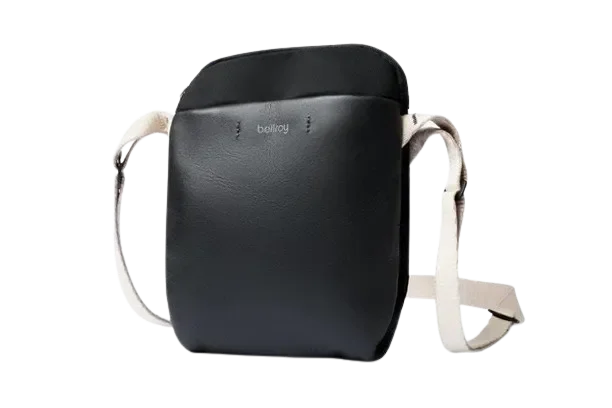 Convertible travel bag that can be used as a backpack or toteBellroy City Pouch Premium Edition Convertible travel bag that can be used as a backpack or toteBellroy City Pouch Premium Edition