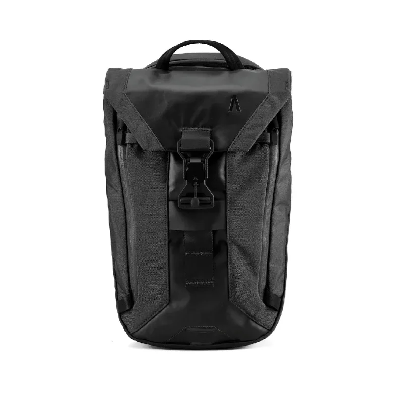 Lightweight nylon duffel travel bag with multiple exterior pockets for quick accessBoundary Supply Errant Sling