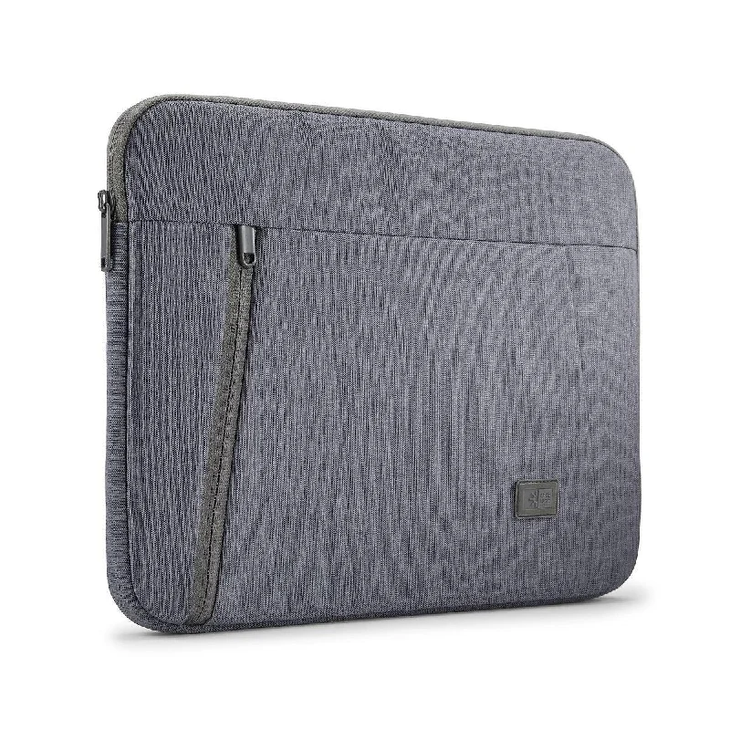 Travel bag with a built - in power bank charger for on - the - go device chargingCase Logic Huxton Laptop Sleeve 14" laptop sleeve Travel bag with a built - in power bank charger for on - the - go device chargingCase Logic Huxton Laptop Sleeve 14" laptop sleeve