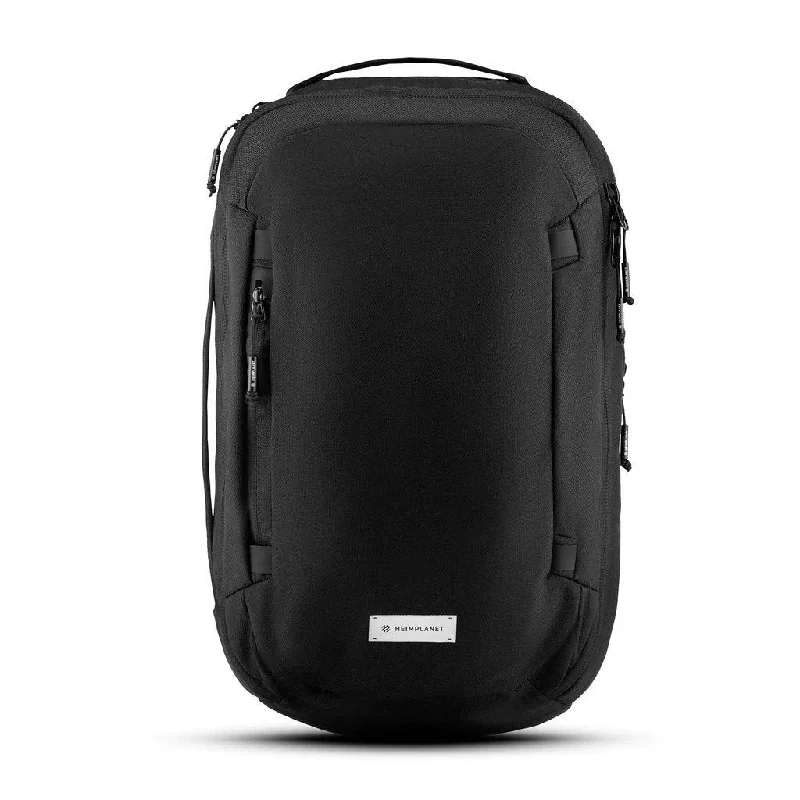 Designer - branded leather travel bag for luxury business travelers(Markdown) Heimplanet Transit Line Daypack 24L Designer - branded leather travel bag for luxury business travelers(Markdown) Heimplanet Transit Line Daypack 24L