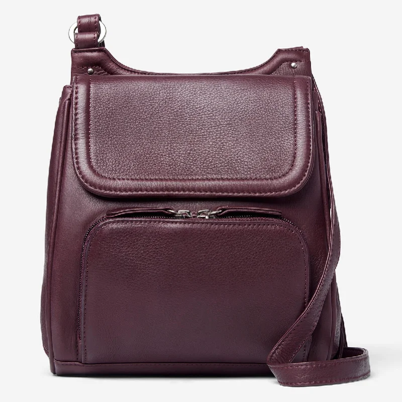 Men's crossbody bag with adjustable straps for a customized fitOsgoode Marley Leather Women's RFID Crossbody Organizer Men's crossbody bag with adjustable straps for a customized fitOsgoode Marley Leather Women's RFID Crossbody Organizer