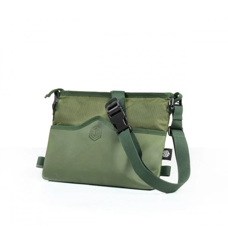 Compact carry - on travel bag with spinner wheels for easy maneuvering in airportsLife Behind Bars Sacoche Sling Bag Compact carry - on travel bag with spinner wheels for easy maneuvering in airportsLife Behind Bars Sacoche Sling Bag