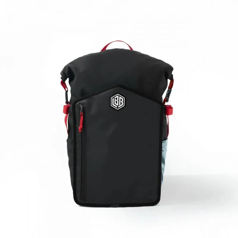 Rolling travel bag with adjustable telescopic handle for different user heightsLife Behind Bars The Sprint DP