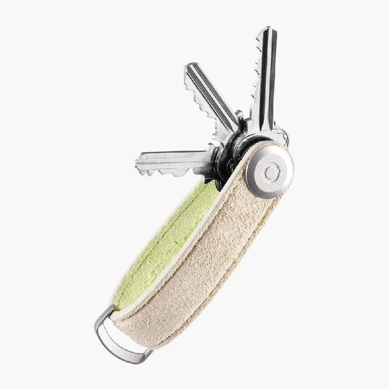 Compact carry - on travel bag with spinner wheels for easy maneuvering in airportsOrbitkey Star Wars Nubuck Leather - Grogu