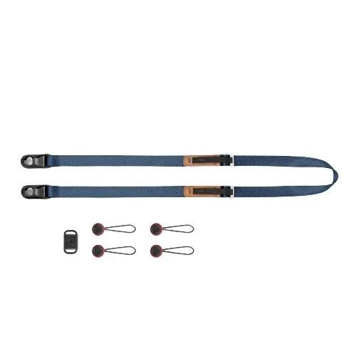 Travel bag with a retractable garment rack for easy unpackingPeak Design Leash Camera Strap Travel bag with a retractable garment rack for easy unpackingPeak Design Leash Camera Strap