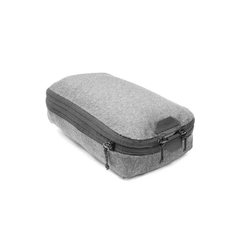 Soft - sided travel bag with reinforced corners for durabilityPeak Design Packing Cube Soft - sided travel bag with reinforced corners for durabilityPeak Design Packing Cube