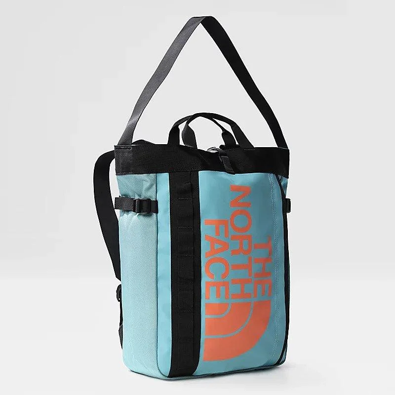 Rolling travel bag with adjustable telescopic handle for different user heights(Promo) The North Face Base Camp Tote Rolling travel bag with adjustable telescopic handle for different user heights(Promo) The North Face Base Camp Tote