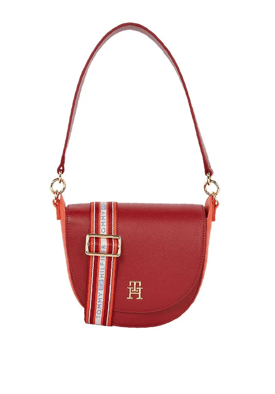 RFID - blocking men's crossbody bag for security - conscious travelersTommy Hilfiger Life Saddle Bag, Red RFID - blocking men's crossbody bag for security - conscious travelersTommy Hilfiger Life Saddle Bag, Red