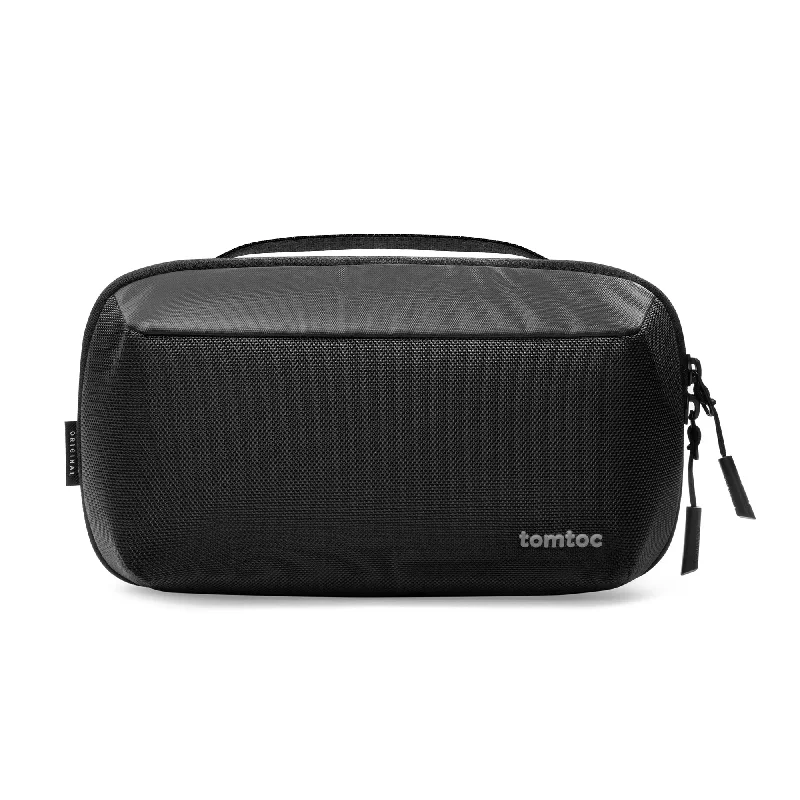 Smart travel bag with integrated GPS tracker for lost item recoveryTomtoc Navigator T13 Travel Organizer Pouch