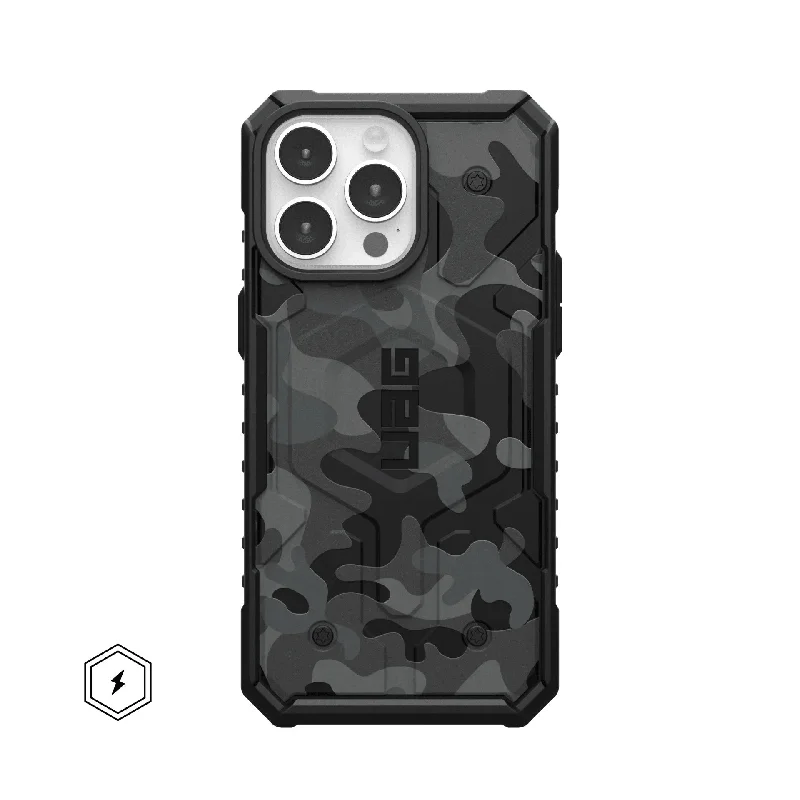 Lightweight nylon duffel travel bag with multiple exterior pockets for quick accessUAG iPhone 15 PM Pathfinder SE MagSafe - Midnight Camo