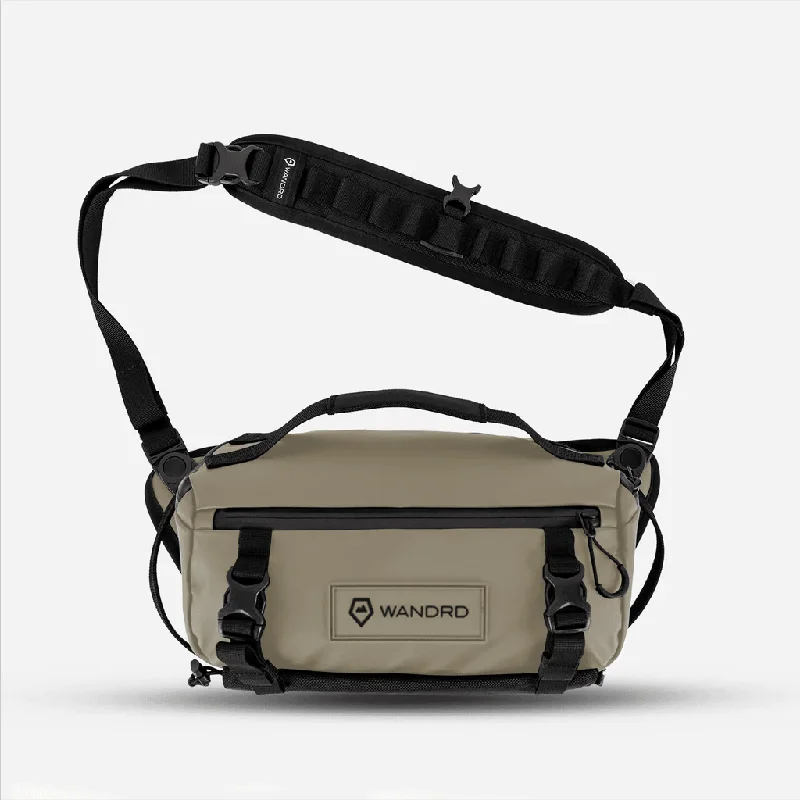 Smart travel bag with integrated GPS tracker for lost item recoveryWandrd Rogue 6L Sling Smart travel bag with integrated GPS tracker for lost item recoveryWandrd Rogue 6L Sling