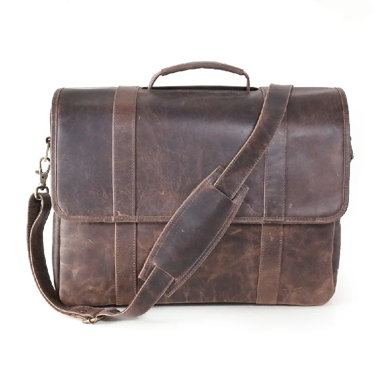 Waterproof briefcases for outdoor professionalsDayTrekr 3 Gusset Flap Brief-Distressed Brown Waterproof briefcases for outdoor professionalsDayTrekr 3 Gusset Flap Brief-Distressed Brown