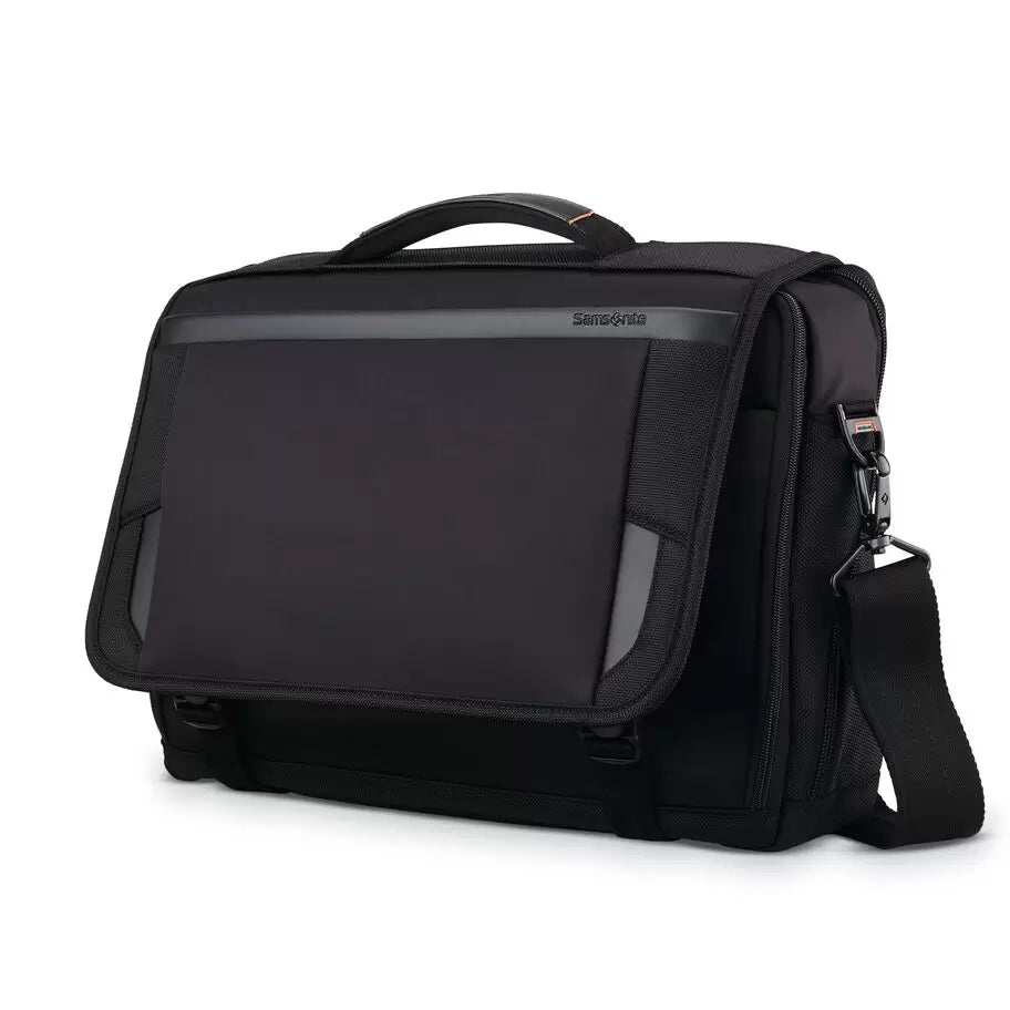 Luxury briefcases for women in the workplacePro Slim Messenger-black : 15.6"